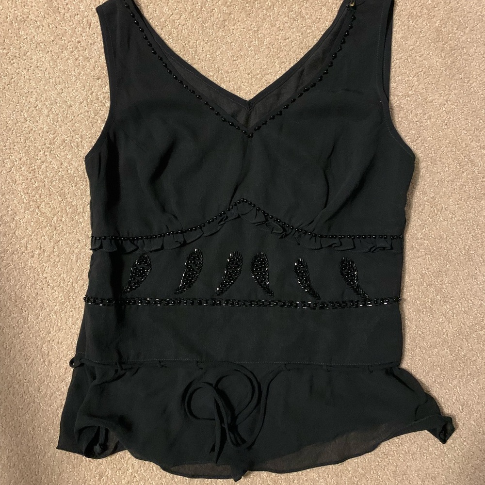 black v neck headed paisley tank top